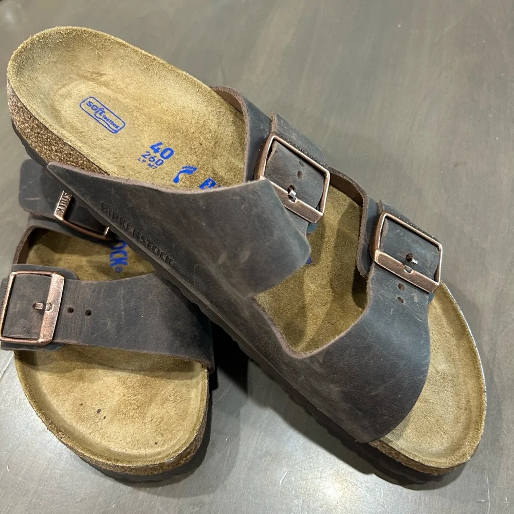BIRKENSTOCK NWOT Arizona Soft Footbed Sandal